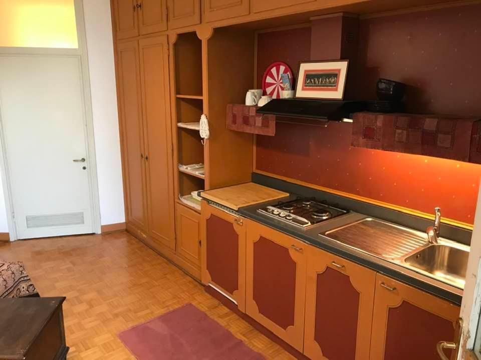 Xampilla'S Business City Mini Apartment Bassano Бассано-дель-Граппа Экстерьер фото
